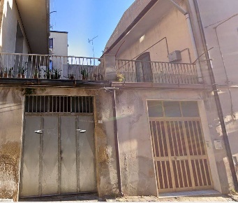 Foto Appartamento in VIA NAZIONALE, Enna Centro di 179 m² con 4 locali