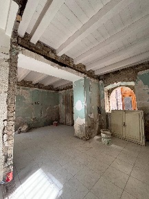 Foto Case semi ndipendenti in Rua dei Fiori, Ascoli Piceno di 125 m²