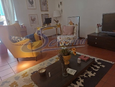 Foto Appartamento in via v giornate, Como Centro Storico di 75 m²