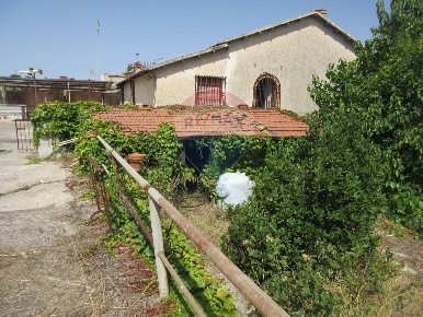 Foto Appartamento in Via Savonarola, Melilli Villasmundo di 90 m²