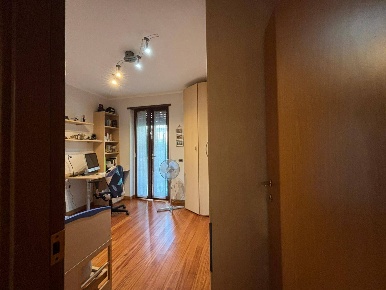 Foto Appartamento in Via G. La Pira, Muggiò Centro di 90 m² con 3 locali