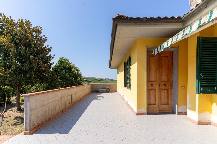 Foto Cessione attività a Vinci Sant'ansano di 125 m² con 5 locali