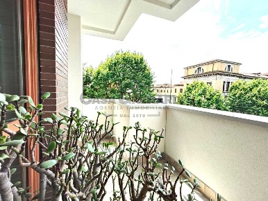 Foto Appartamento in Via Clara Maffei 10, Bergamo Stazione di 100 m²