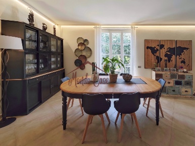 Foto Attico in Via Bertoloni 2, Sarzana Centro di 187 m² con 7 locali