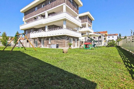 Foto Appartamento in Corso Isonzo 30, Seveso Altopiano, Baruccana di 127 m²