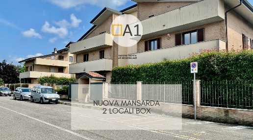 Foto Appartamento in via monte rosa, Misinto Centro di 74 m² con 2 locali