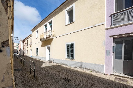 Foto Casa indipendente in Via delle Terme, Olbia Centro Storico di 196 m²