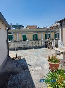 Foto Appartamento a Messina Centro Storico di 125 m² con 3 locali