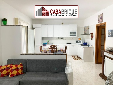 Foto Appartamento in Via Giuseppe Padre La Rocca, Ficarazzi di 105 m²