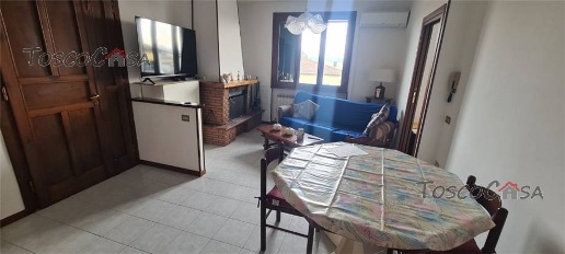 Foto Appartamento in -, Fucecchio di 90 m² con 5 locali in vendita