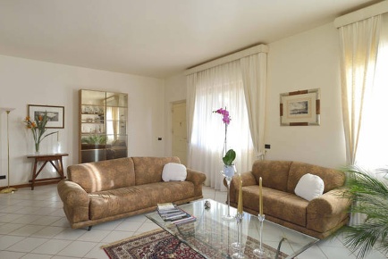 Foto Villa singola in Via Ariosto 3, Agrigento di 300 m² in vendita