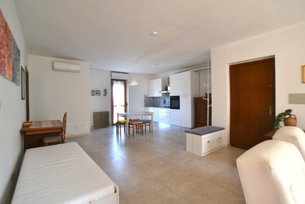 Foto Appartamento a Orbetello di 93 m² con 4 locali in vendita