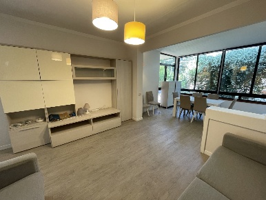 Foto Villa unifamiliare in Via Calatafimi, Pietrasanta di 200 m² in vendita