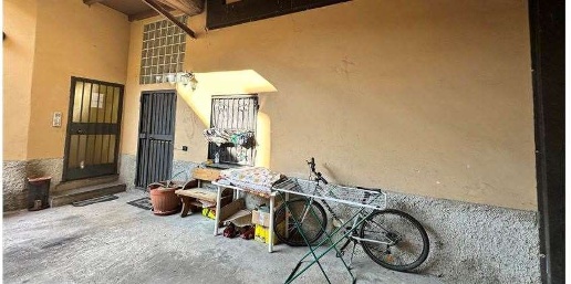 Foto Appartamento in Via Madonnina 6, Veduggio con Colzano Centro di 63 m²