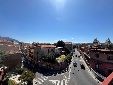 Foto Appartamento a Iglesias di 93 m² con 4 locali in vendita