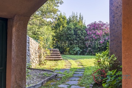 Foto Case semi ndipendenti in VIA BOSCO DI CARLO, Garlenda Villafranca