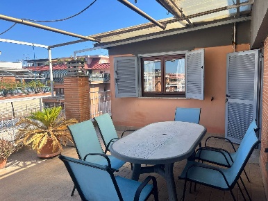Foto Appartamento in Via Costantino Lazzari, Roma Villa Gordiani di 111 m²