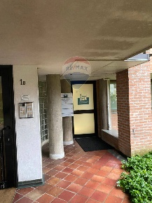 Foto Ufficio in Via Dei Carantani, Varese Montello di 120 m² con 4 locali