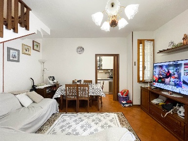 Foto Villa a schiera a Ravenna Lido Adriano - Lido di Dante di 79 m²