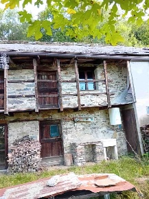 Foto Casa indipendente in Via Piancavallo, Aurano Centro di 60 m²