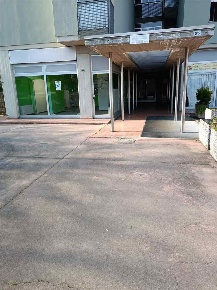 Foto Negozio in -, Verbania Pallanza Sant'Anna di 45 m² con 1 locali