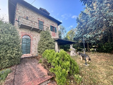 Foto Villa singola in Via Pizzofreddo 23, Santa Maria della Versa di 200 m²