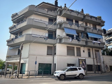Foto Appartamento in Via GIRO DEGLI ULIVETI 1, Ortona Centro di 139 m²