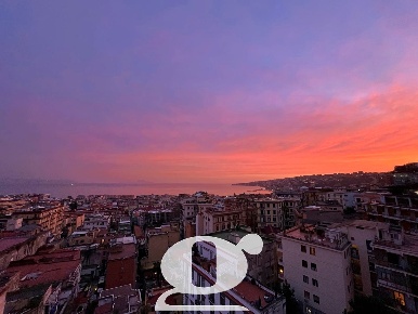Foto Appartamento in VITTORIO EMANUELE, Napoli Chiaia di 100 m² in affitto