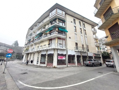 Foto Negozio in riviera santa margherita, Treviso Stazione di 180 m²