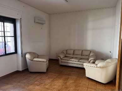 Foto Appartamento in Vico I LACONI 6, Oristano Centro di 118 m² in vendita