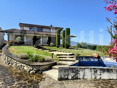 Foto Villa singola in Via Croce Tani Torre Noverana 136, Ferentino Centro