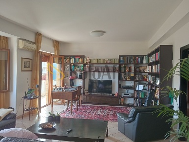 Foto Appartamento a Falconara Marittima Centro di 143 m² con 7 locali