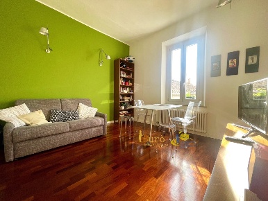 Foto Appartamento in Borgo della Trinità 15, Parma Centro Storico di 45 m²