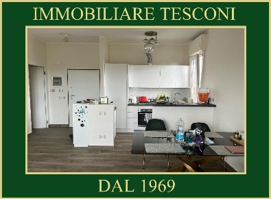 Foto Appartamento in via delle erbe 35, Pietrasanta di 70 m² con 4 locali