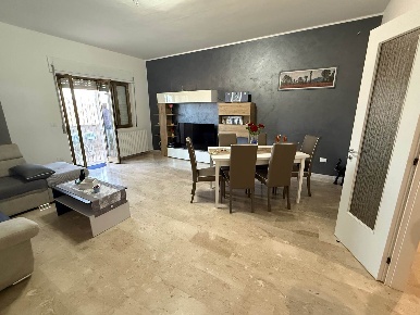 Foto Appartamento a Dipignano Centro di 192 m² con 7 locali in vendita