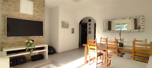 Foto Appartamento a Pistoia Capostrada di 90 m² con 5 locali in vendita