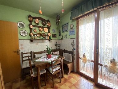 Foto Appartamento a Scarlino Scarlino Scalo di 96 m² con 5 locali