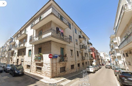 Foto Appartamento in VIALE CARELLA, Martina Franca di 130 m² con 6 locali