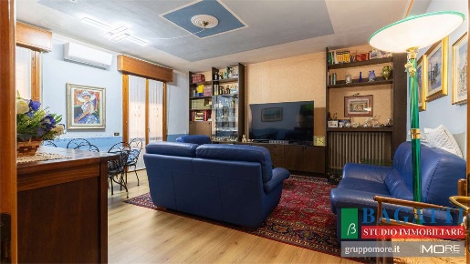 Foto Appartamento in VIA  ALBA, Modena Sant'Agnese - Università di 172 m²