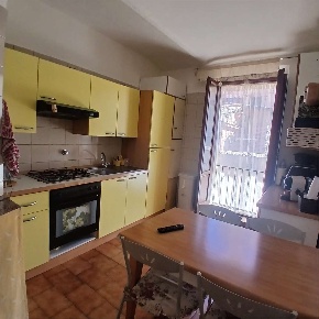 Foto Appartamento in Via della pace 10, Chieri Centro Storico di 90 m²