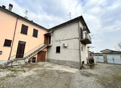 Foto Appartamento in Via Granelli, Monticelli d'Ongina San Nazzaro
