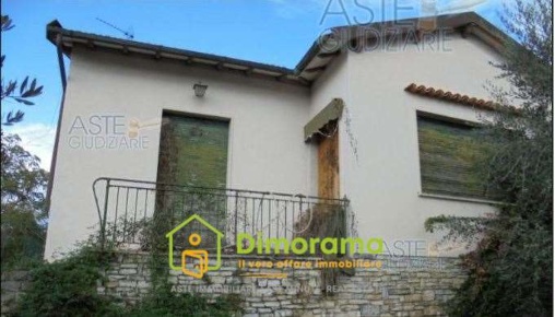 Foto Casa indipendente in Via Guglielmo Marconi 510, Monsummano Terme