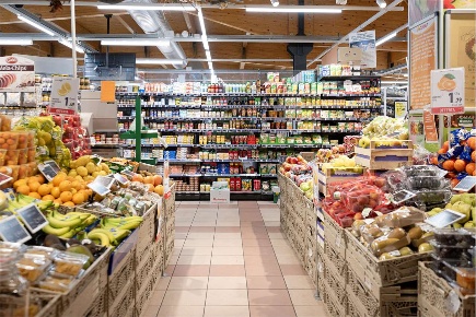 Foto Negozio a Sezze di 300 m² con 4 locali in vendita