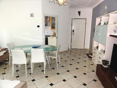 Foto Appartamento a Cairo Montenotte di 126 m² con 6 locali in vendita