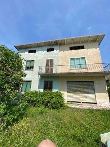 Foto Casa indipendente a Oderzo di 230 m² con 6 locali in vendita
