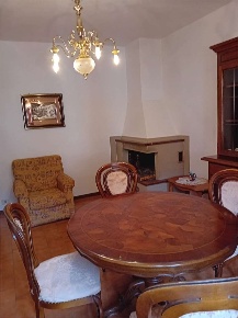 Foto Appartamento a Capolona di 90 m² con 4 locali in affitto