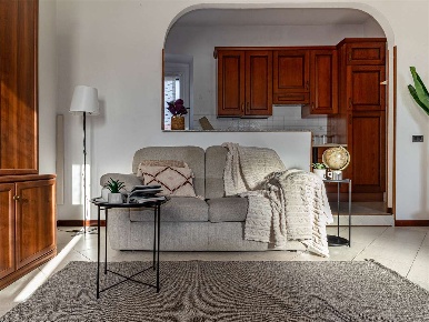Foto Appartamento in Via milano 58, Angera Centro di 85 m² con 2 locali