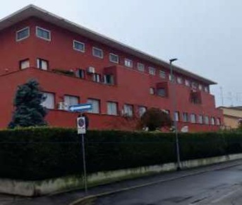 Foto Appartamento in Via Solazzi, Viadana Centro di 123 m² con 6 locali