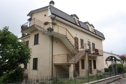 Foto Appartamento in Via Angelo Giovannini 16, Cingoli Centro di 81 m²