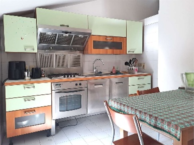 Foto Appartamento a Trento di 110 m² con 4 locali in affitto